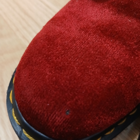 Dr. Martens 1460 Vintage Red Velvet Lace-Up Combat Boots 6 UK 8 USA for Women - Picture 10 of 12